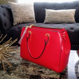 Classic Style La Terre Bag